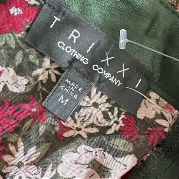NWT TRIXXI Smock Neck Long Sleeve Metallic Floral Mini Dress Sz. Medium - Picture 8 of 13